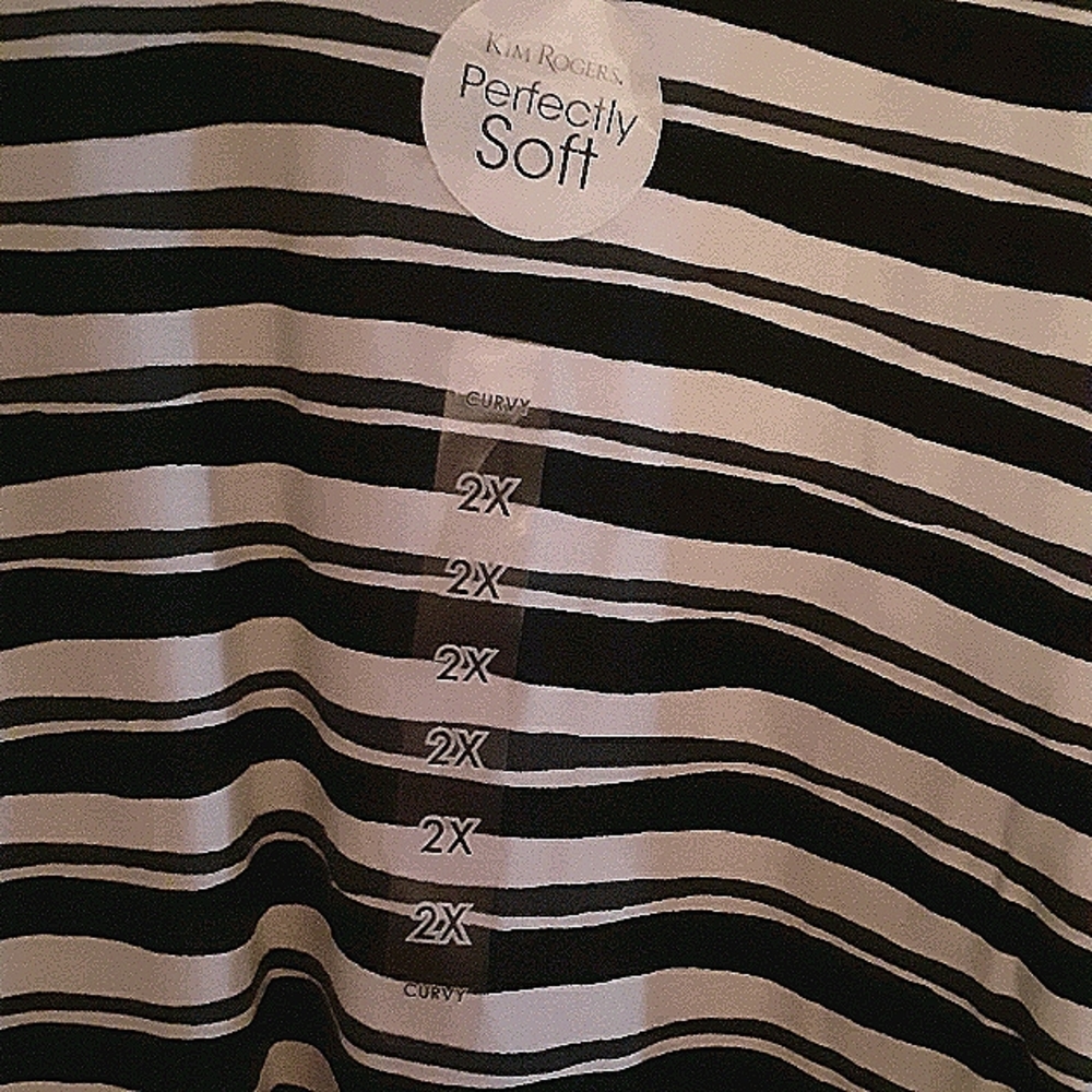 - KIM ROGERS PERFECTLY SOFT PLUS SIZE TOP - Picture 5 of 5